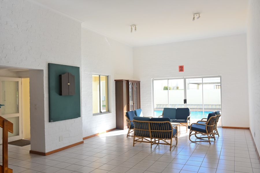 2 Bedroom Property for Sale in Harbour Island Western Cape